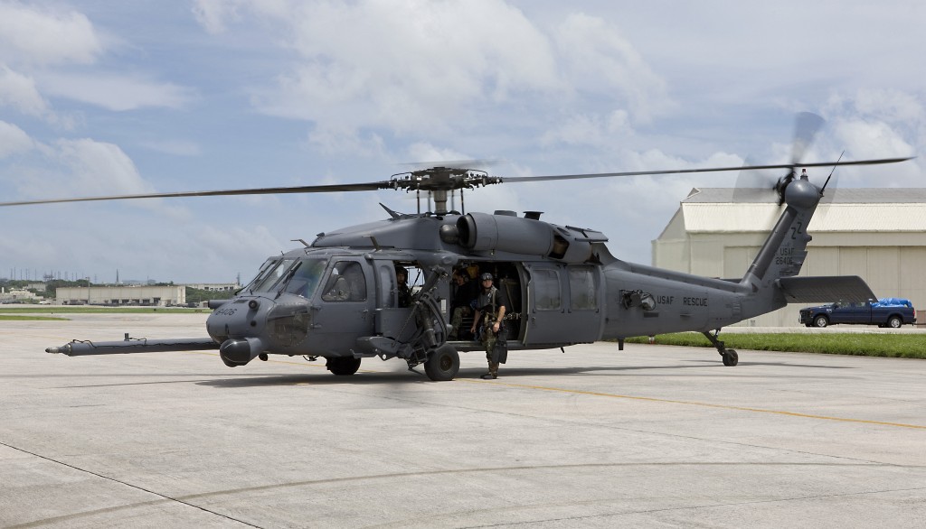 美軍駐日嘉手納空軍基地直升機。法新社