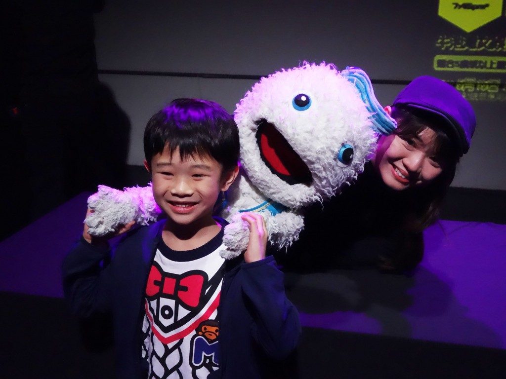 演出後有機會跟明星木偶合照打卡!(圖片來源:受訪者提供) 演出後有機會跟明星木偶合照打卡!(圖片來源:受訪者提供)