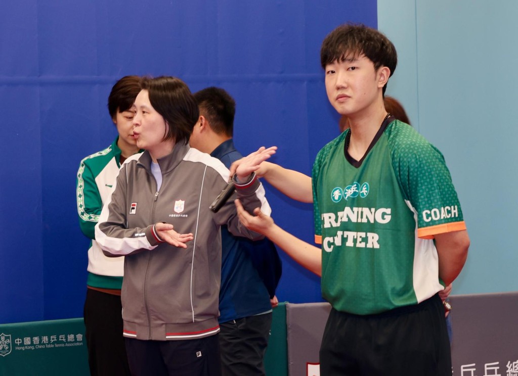 前中國省級專業運動員顧名煬加盟乒總訓練中心。徐嘉華攝 前中國省級專業運動員顧名煬加盟乒總訓練中心。徐嘉華攝