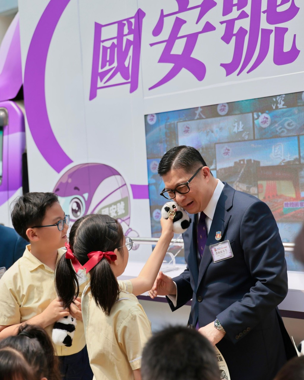 宣传车将国家安全知识「速递」到校园同社区。邓炳强fb