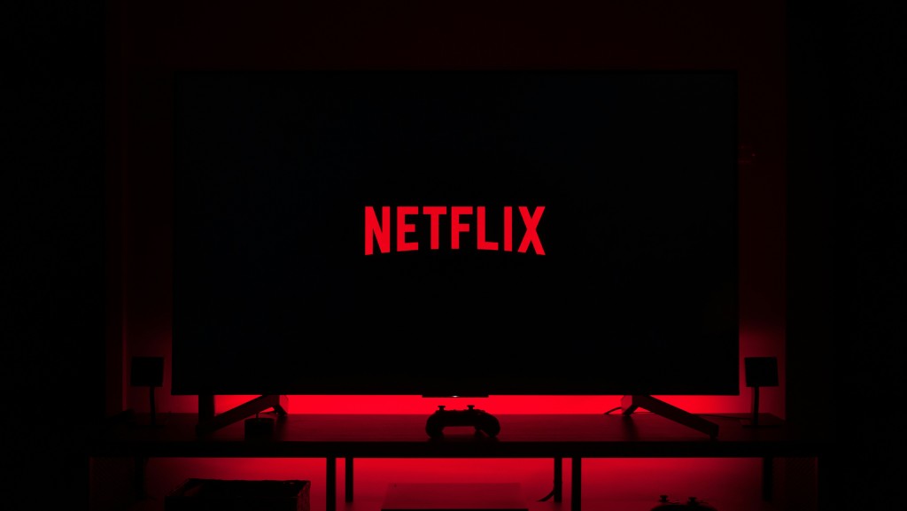 美國串流平台Netflix上月宣布加價，香港用戶近日收到加價通知，額外成員附加費亦上調。