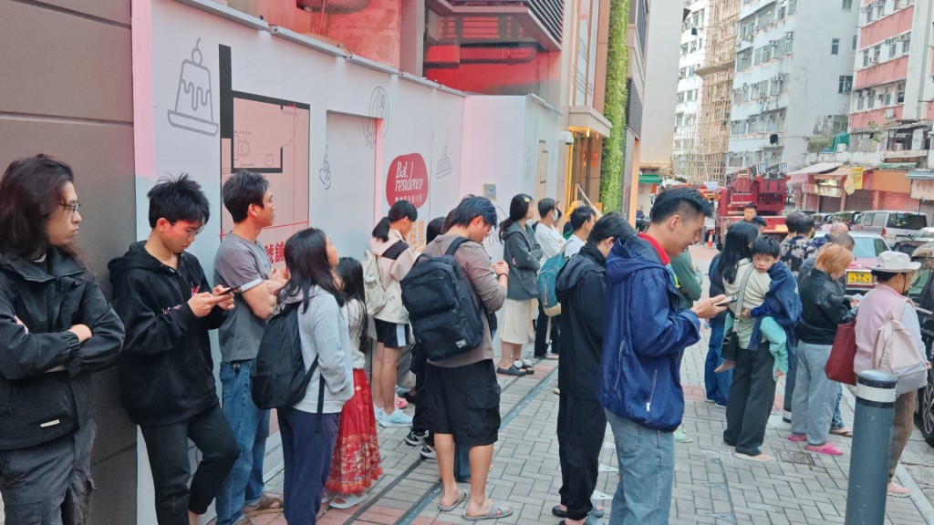 逾百名居民疏散至安全地方。蔡楚輝攝 逾百名居民疏散至安全地方。蔡楚輝攝