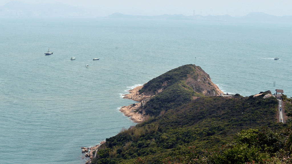 今日下午長洲對開海面有中年漢載浮載沉,救援人員其後證實死亡。資料圖片