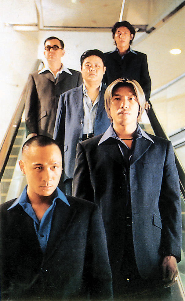 吴镇宇2000年凭《枪火》成为台湾金马奖影帝。