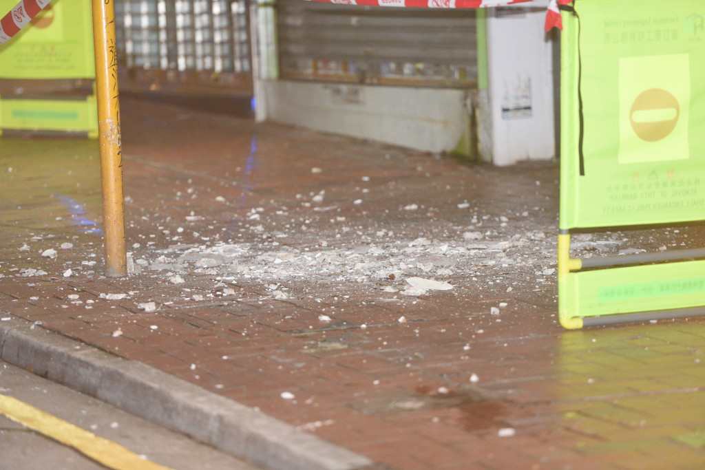近日本港发生不少大厦外墙冧石屎事故。资料图片