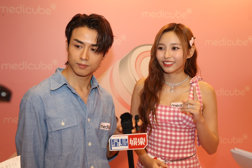 COLLAR於8月開演唱會,蘇雅琳想有更多與歌迷互動環節。 COLLAR於8月開演唱會,蘇雅琳想有更多與歌迷互動環節。