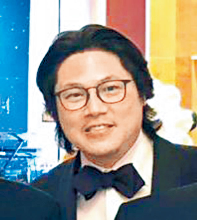 被捕的胡雅倫任職律師。