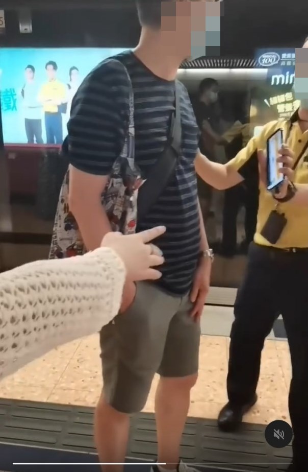 女事主接著透露:「呢個唔係我第一次 遇到偷拍,但之前我因為無勇氣同唔知 點處理,一直無採取行動。今次我鼓起 勇氣同偷拍者對質同報警,係希望保護 自己同其他可能受害嘅人。我認為任何 人嘅隱私都應該受到尊重,無經同意偷 拍他人係完全唔可接受嘅行為。 Threads截圖 女事主接著透露:「呢個唔係我第一次 遇到偷拍,但之前我因為無勇氣同唔知 點處理,一直無採取行動。今次我鼓起 勇氣同偷拍者對質同報警,係希望保護 自己同其他可能受害嘅人。我認為任何 人嘅隱私都應該受到尊重,無經同意偷 拍他人係完全唔可接受嘅行為。 Threads截圖