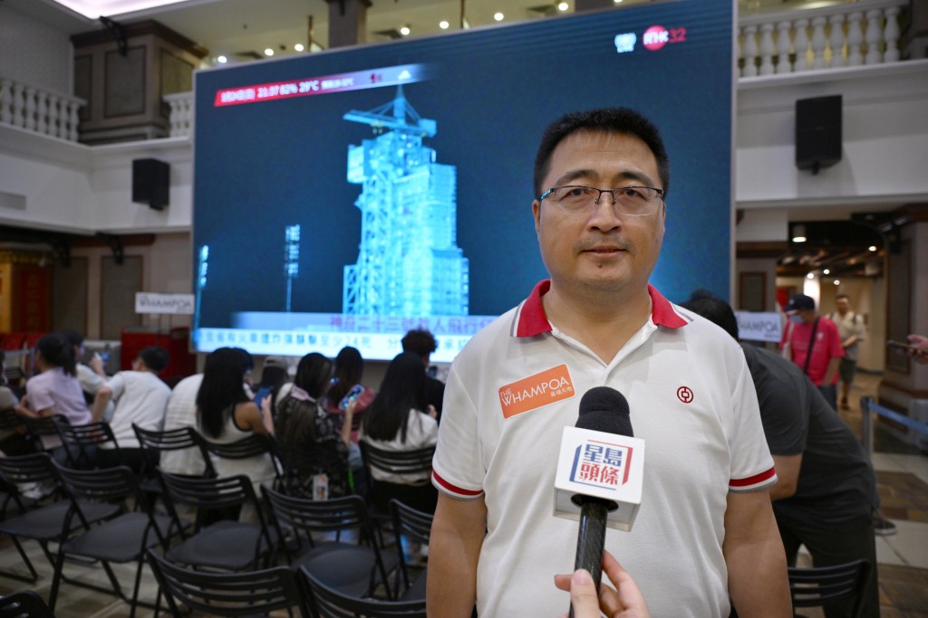 市民劉先生認為,今次有香港人參與國家航天任務,反映國家對香港的認可。 市民劉先生認為,今次有香港人參與國家航天任務,反映國家對香港的認可。