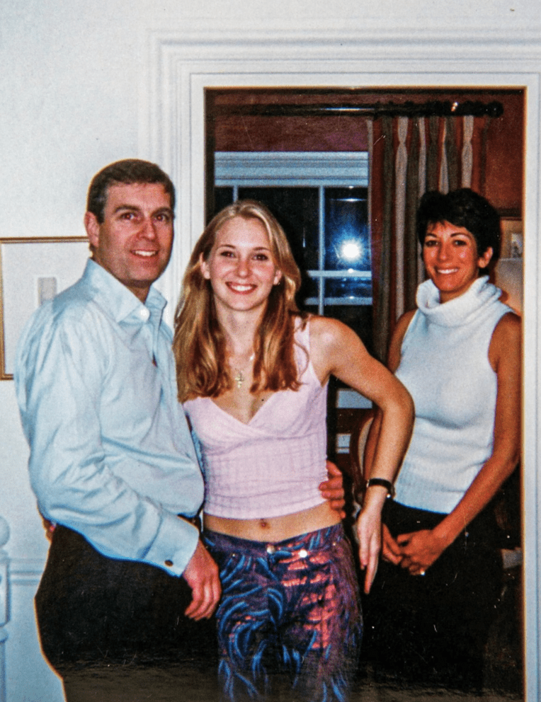 一封由愛潑斯坦女友兼長期助手馬克斯韋爾（Ghislaine Maxwell）撰寫的電郵首度曝光，其內容疑似親口證實了那張英國前王子安德魯與受害者朱弗雷（Virginia Giuffre）的合照並非偽造。