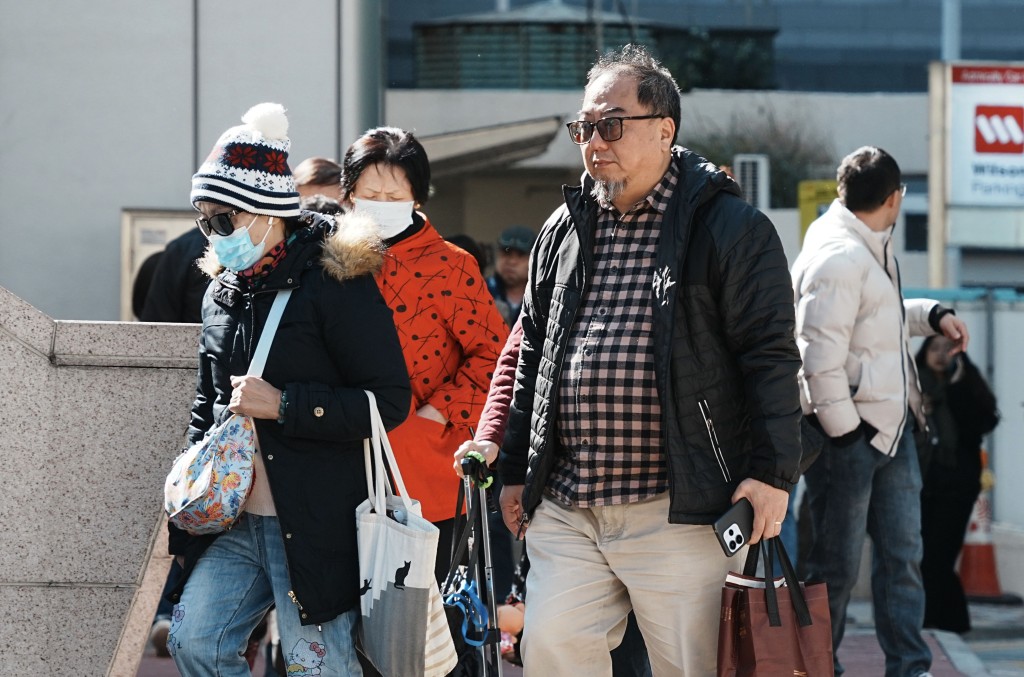 天文台預測一道冷鋒將於今日黃昏時分殺到。