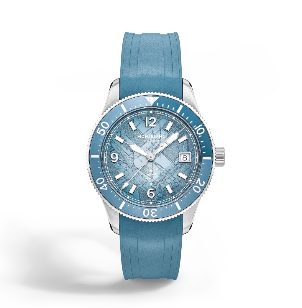 Montblanc Iced Sea Automatic Date 0 Oxygen,錶殼:38mm不鏽鋼 / 機芯:MB 24.17自動 / 售價:$26,000(橡膠錶帶)。 Montblanc Iced Sea Automatic Date 0 Oxygen,錶殼:38mm不鏽鋼 / 機芯:MB 24.17自動 / 售價:$26,000(橡膠錶帶)。