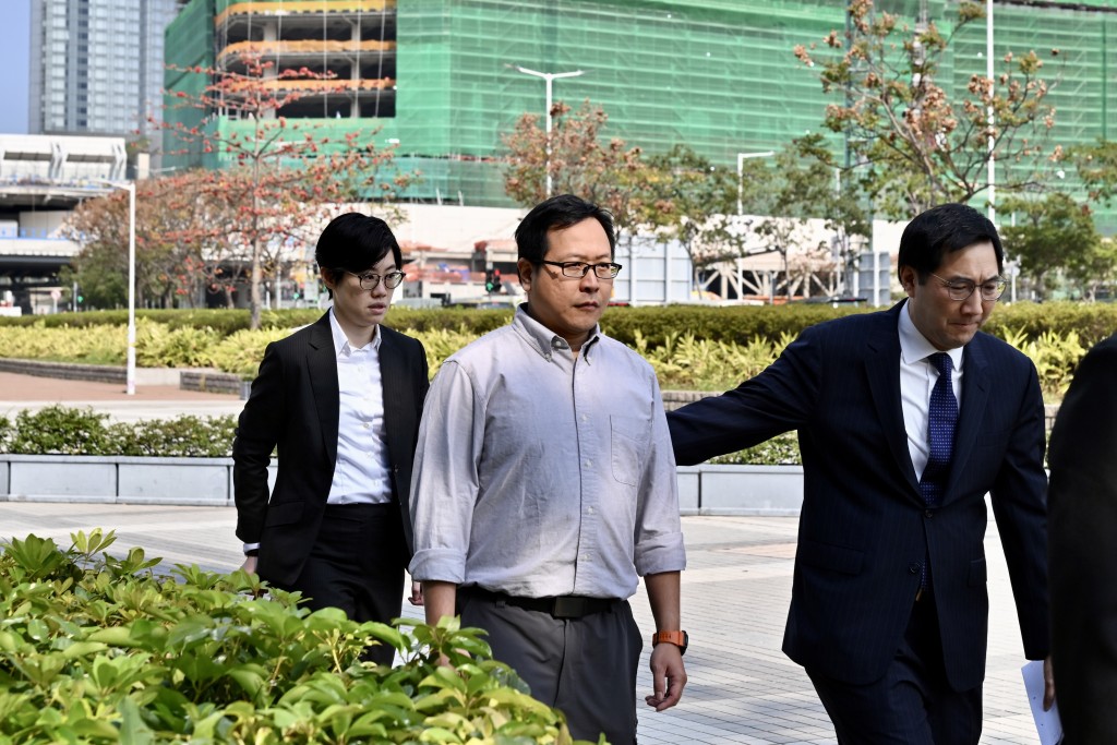 宏福苑時任業主立案法團主席徐滿柑。