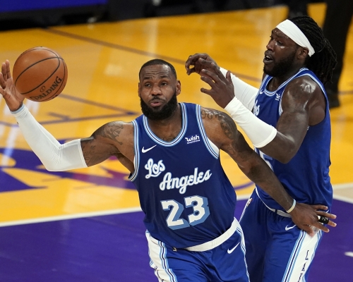 勒邦占士貢獻廿七分。AP