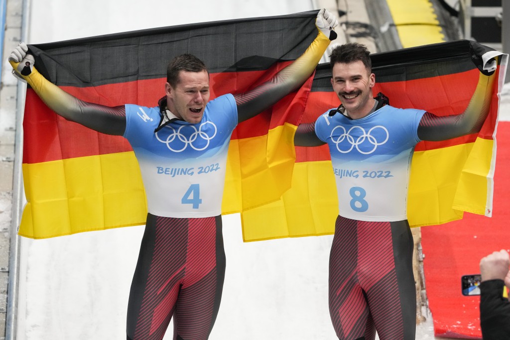 德國選手哥夫拿(左)和祖克(右)包攬金銀牌。AP