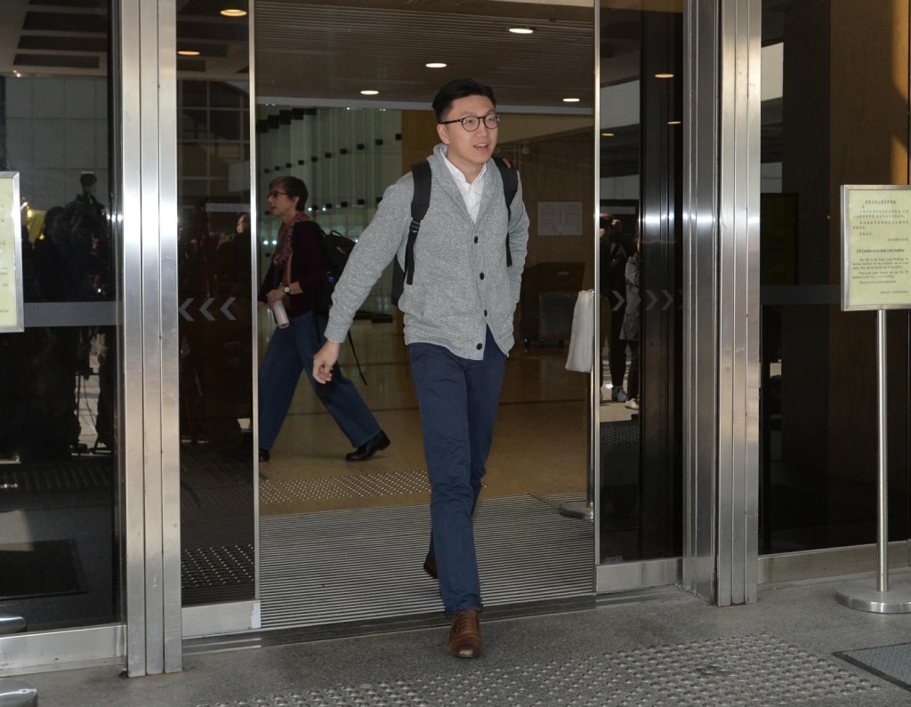 梁天琦現身法庭。