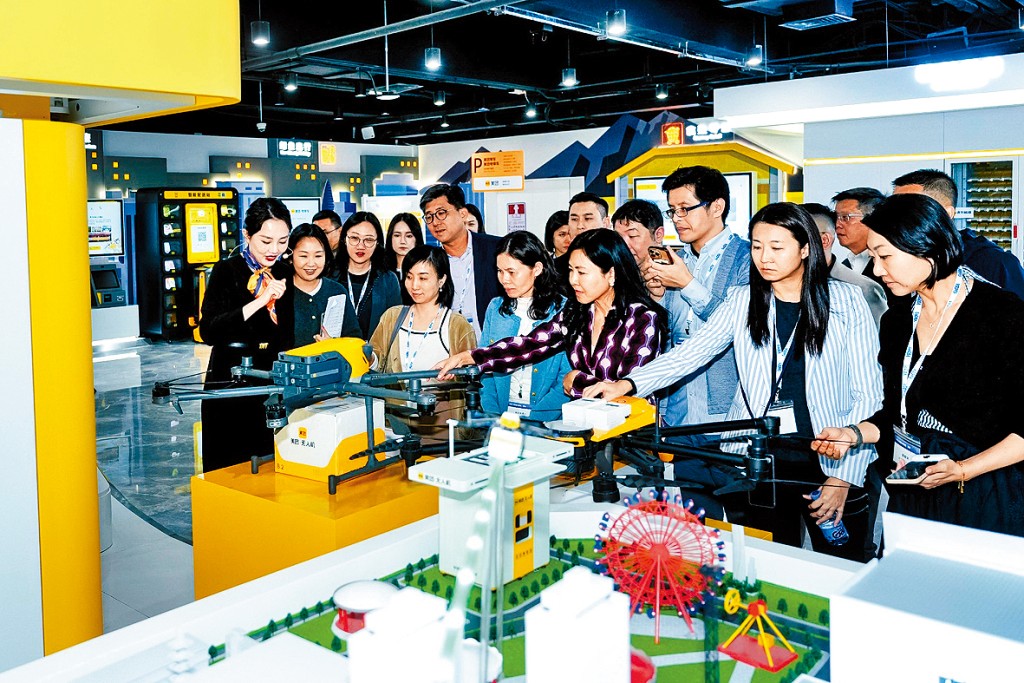 GoGBA一站式平台已成功協助眾多來自不同背景和行業的香港公司進入大灣區和中國內地市場，不論是曾到訪「GoGBA港商服務站」的港商，還是參與諮詢會議、商貿考察團及研討會的港商，均成功拓展藍海。