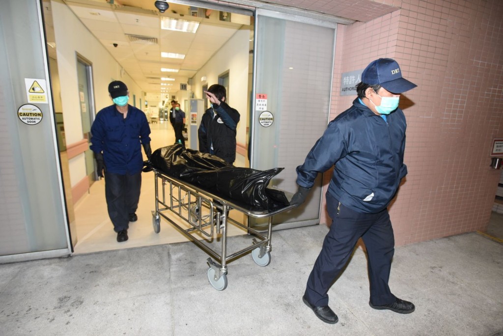 一名六歲男童疑遭外婆勒死。
