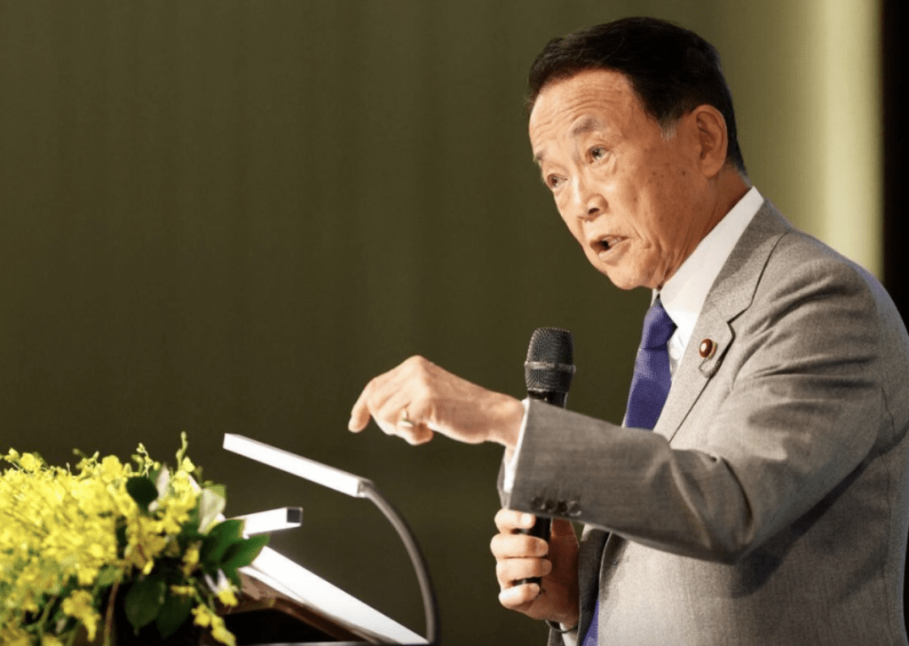 麻生太郎力挺高市,並試圖淡化事件影響。路透社 麻生太郎力挺高市,並試圖淡化事件影響。路透社