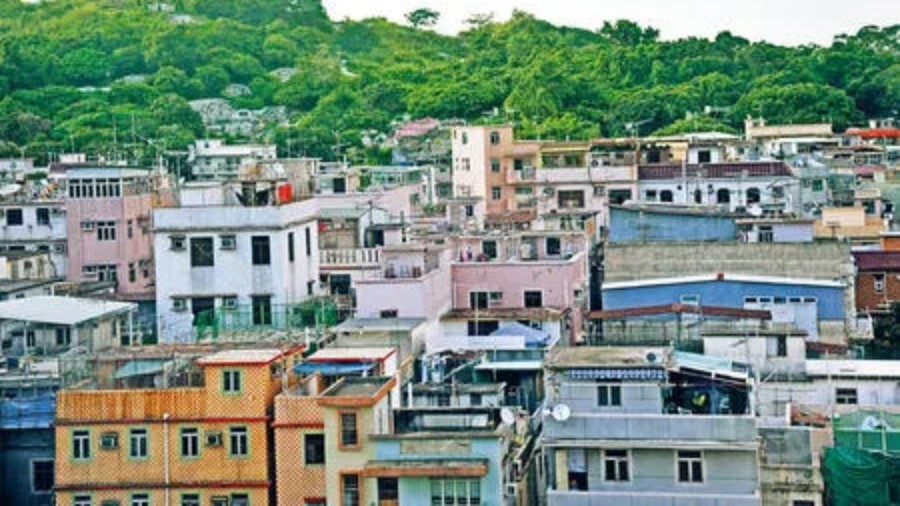 屋宇署不會即時取締已申報個案，除非其結構變得有明顯危險。