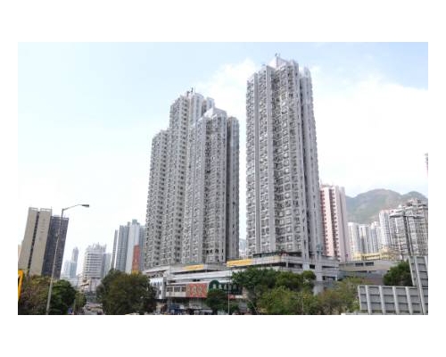 豪苑中層兩房戶620萬成交
