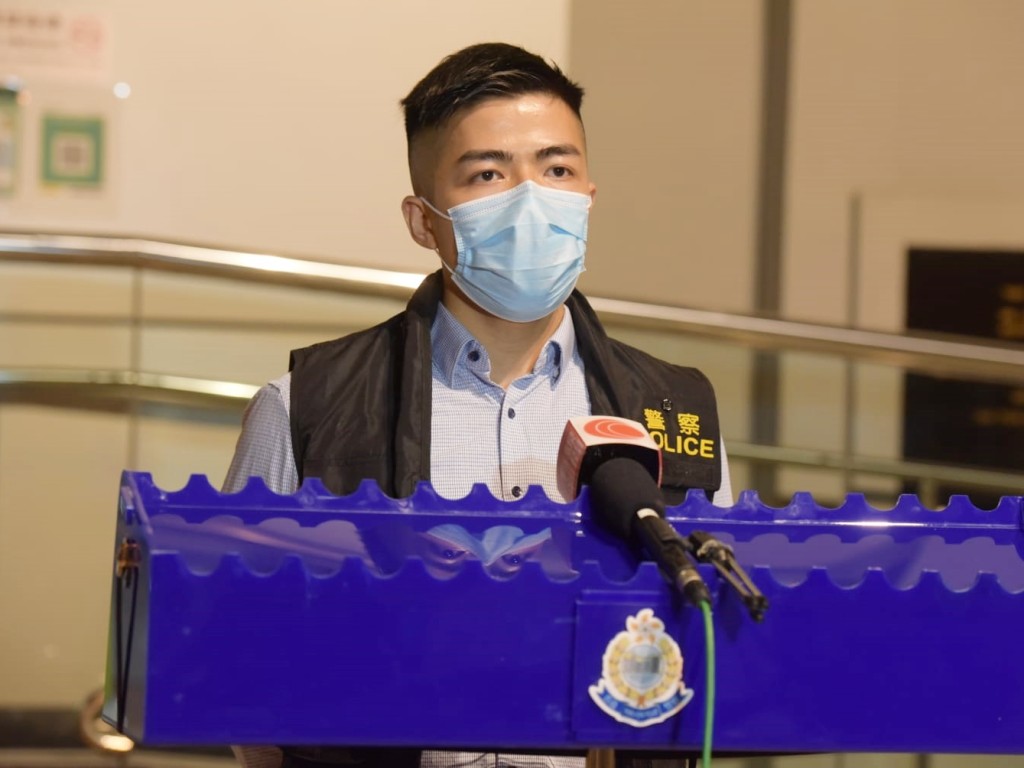 油尖警區刑事調查隊偵輯督察雲天星匯報案情。