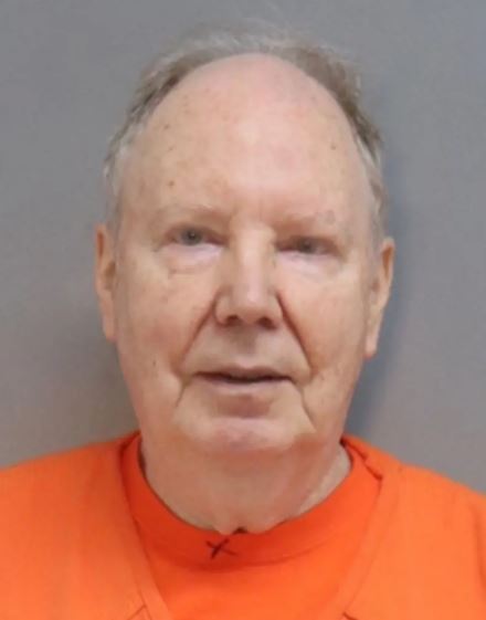 帕特里克被警方拘捕。圣马特奥警署