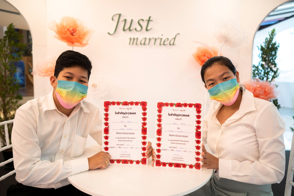 泰國下議院27日大比數通過同性戀婚姻法。路透社