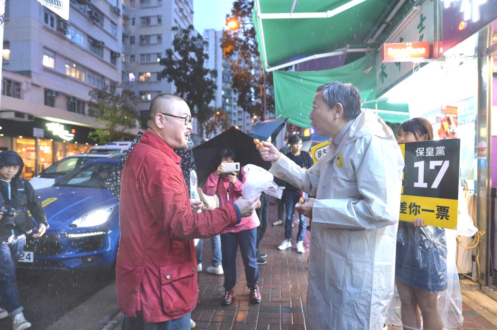 李卓人繼續拉票