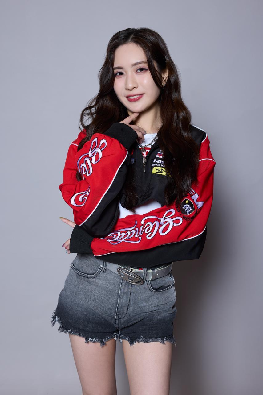 Lenna T. 憑藉極具感染力的舞姿與強大氣場,贏得全場掌聲。 Lenna T. 憑藉極具感染力的舞姿與強大氣場,贏得全場掌聲。