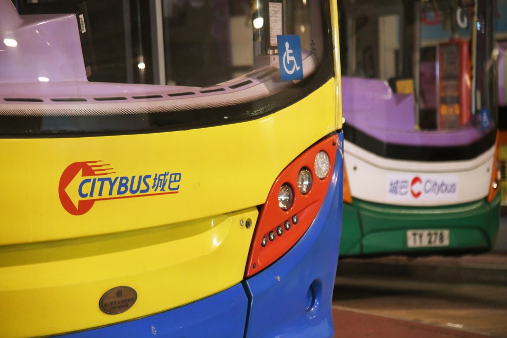 城巴公布明日起（6日）110號線來回方向恢復途經耀東邨，於新成街及耀東邨總站設臨時站。資料圖片