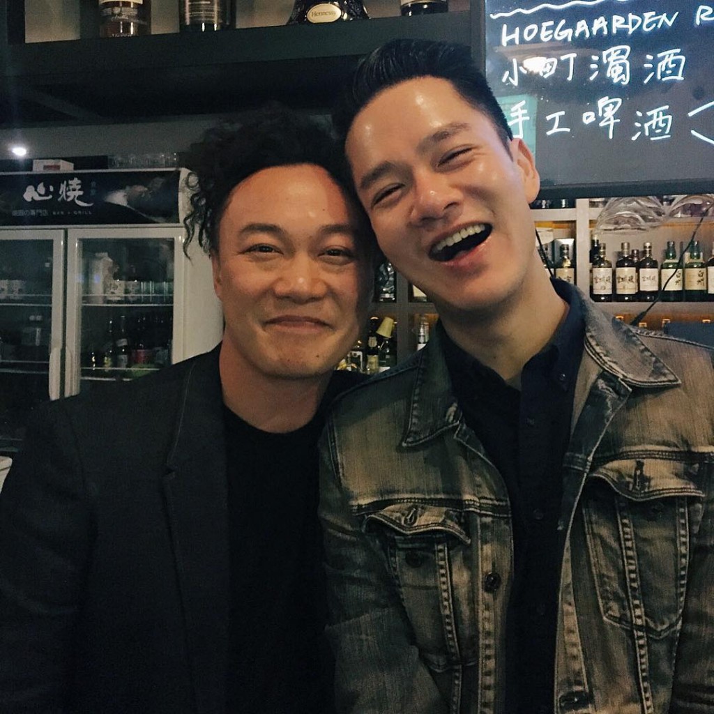 藍奕邦曾與不少巨星合作，包括陳奕迅（左）。