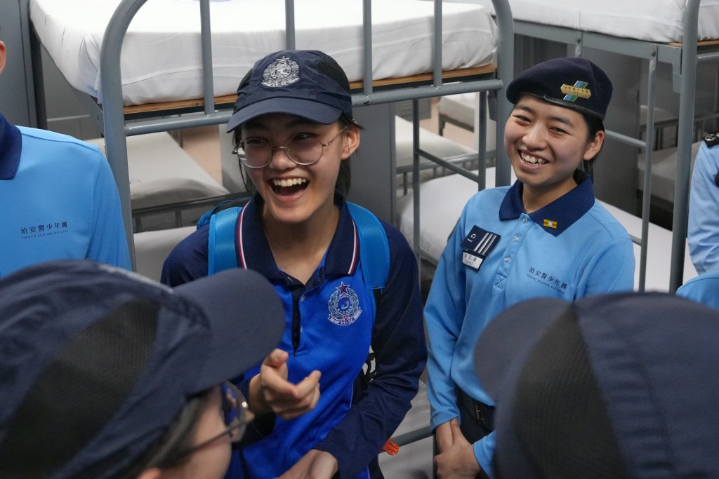 与澳门治安警少年团交流。入境处ig@hongkongimmigrationdept