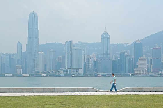 环境及生态局气候变化专员黄传辉指，国家已经明确表示要在2060年前实现碳中和，香港亦会在2035年前将碳排放量从2005年的水平减半。资料图片