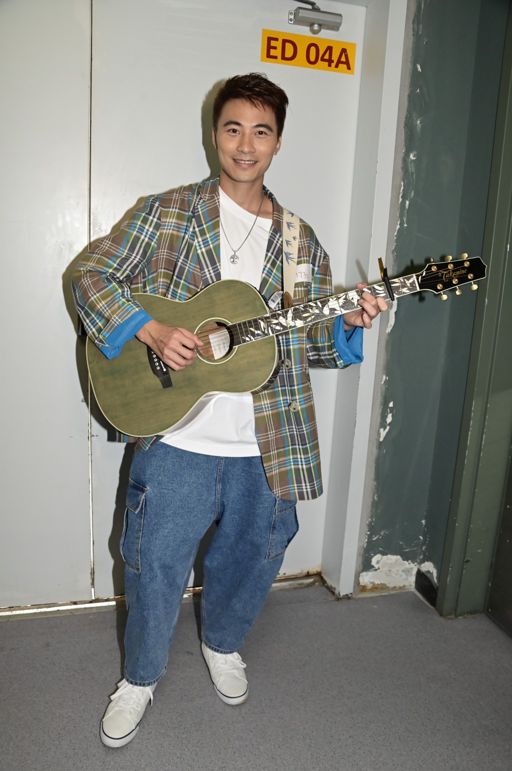 出道多年的黃劍文亦有參加《中年好聲音II》海選，他面試時自彈自唱《新不了情》。