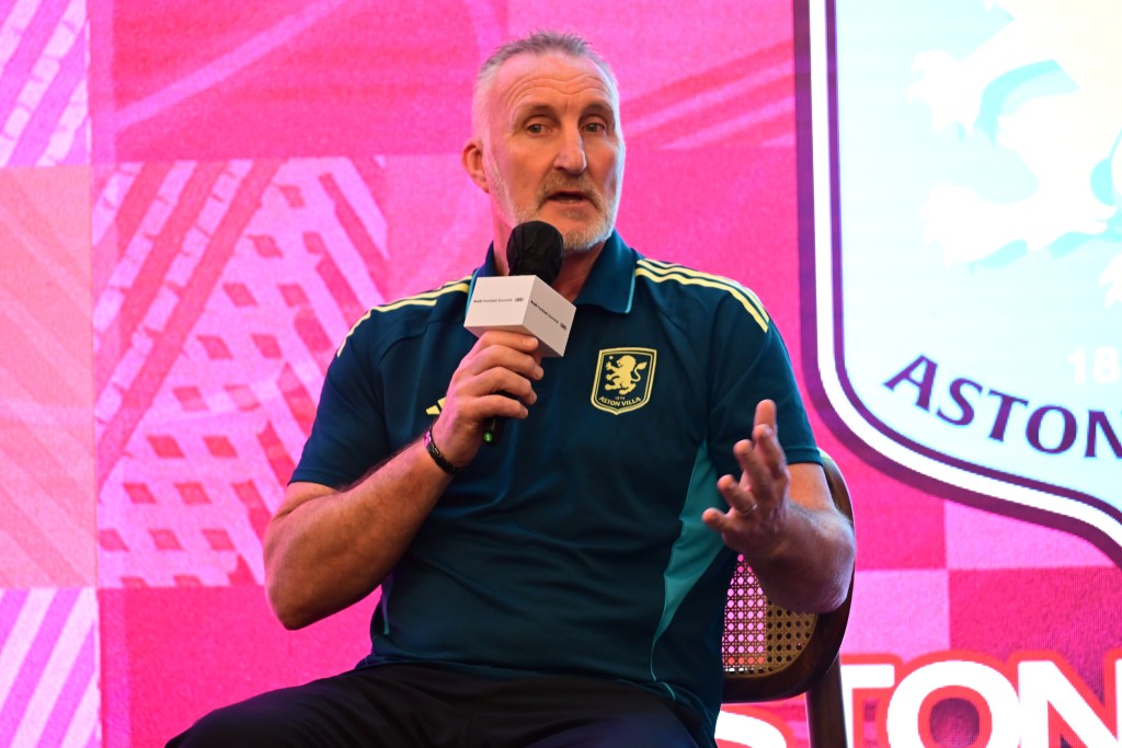 同時效力過2隊的麥堅尼選擇支持維拉。攝影：魏國謙