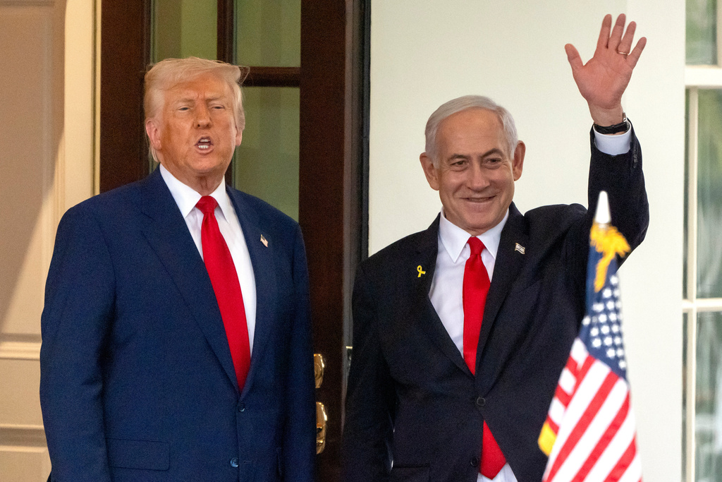 特朗普呼籲以色列總統赦免內塔尼亞胡。美聯社 特朗普呼籲以色列總統赦免內塔尼亞胡。美聯社