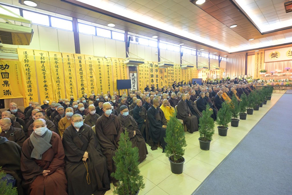 佛教界同仁出席追思大典弔唁。