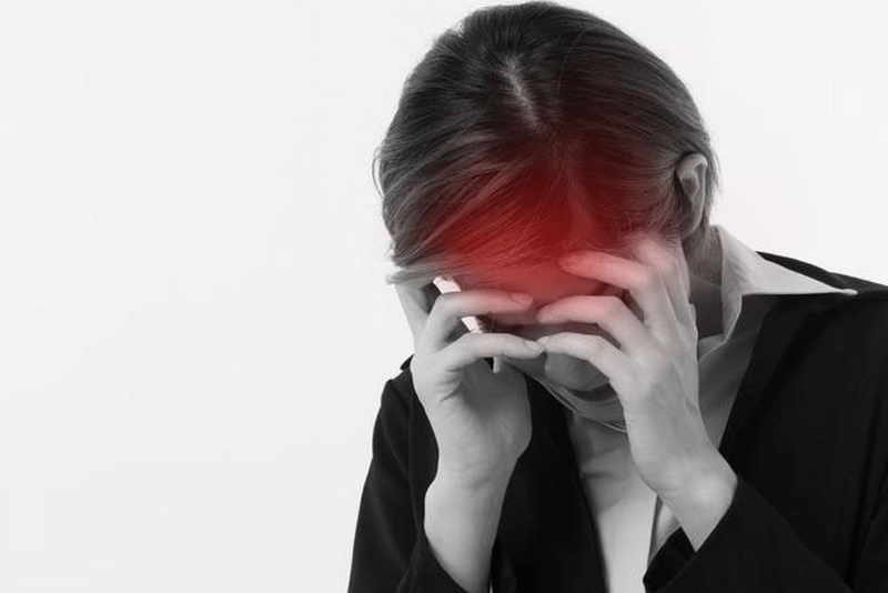 哈瓦那綜合症症狀，患者抱怨在夜間聽到刺耳聲響後，會出現頭暈、頭痛、疲勞。