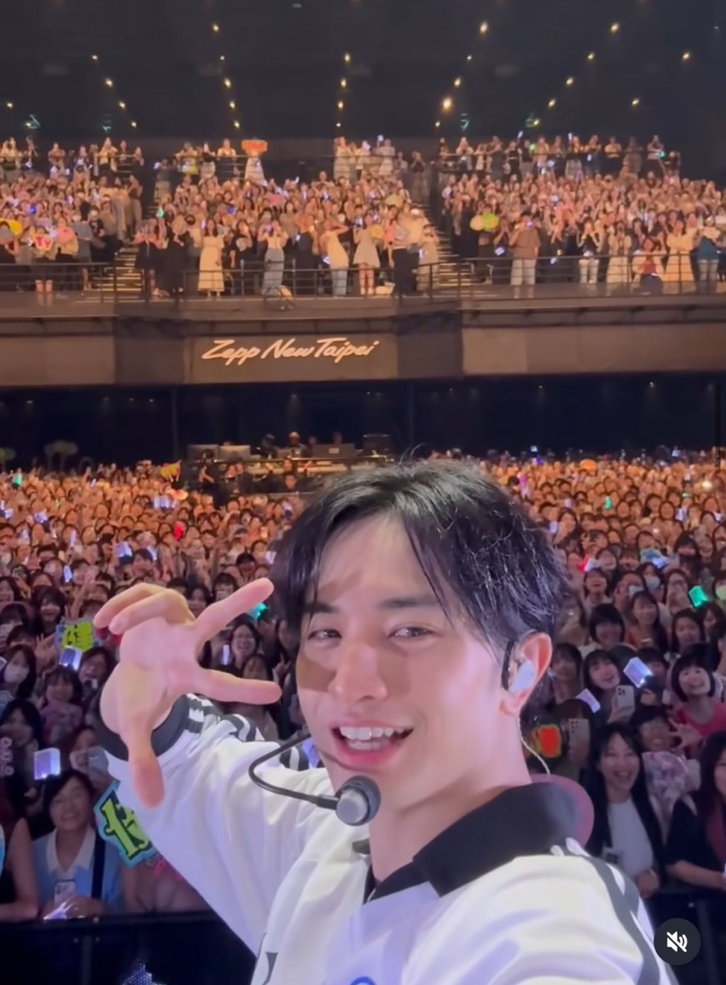 中島健人的台北演唱會採取實名制方式購票，有日籍fans竟偽造假居留證。