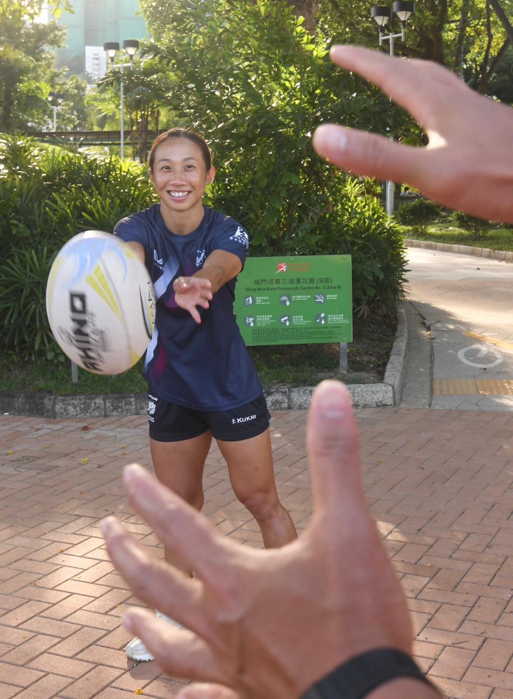 何君健攝 何君健攝