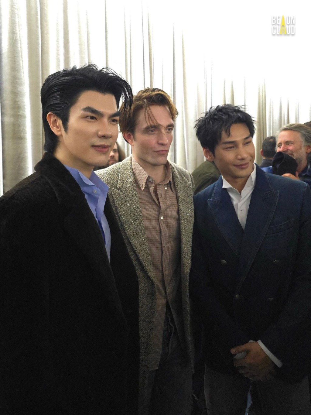 Mile與Apo與羅拔柏迪臣合照。 Mile與Apo與羅拔柏迪臣合照。