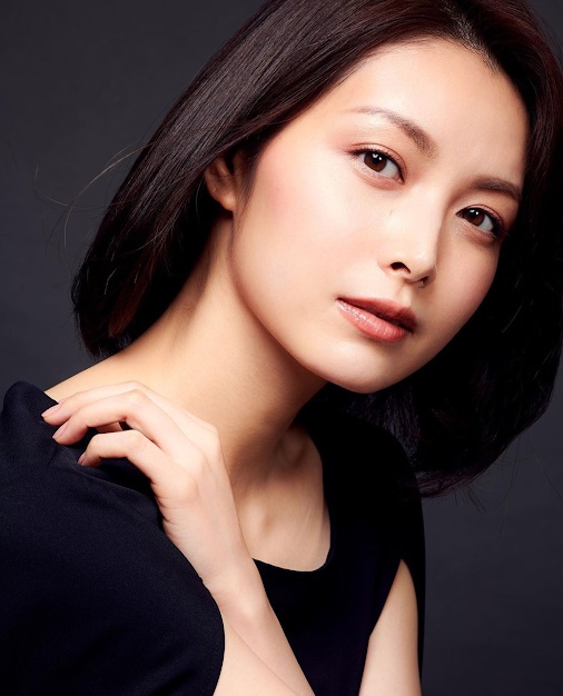 盛传与光一秘恋10年的日本女星佐藤惠。