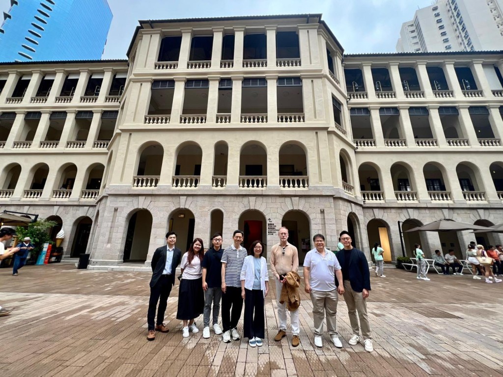 甯漢豪到中環大館參觀。發展局fb 甯漢豪到中環大館參觀。發展局fb