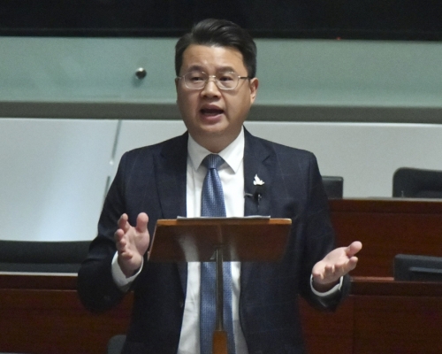 尹兆堅歡迎政府決定,形容「遲來的覺悟」。 資料圖片