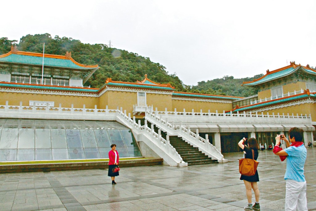 ■台北故宮博物院傳改名。