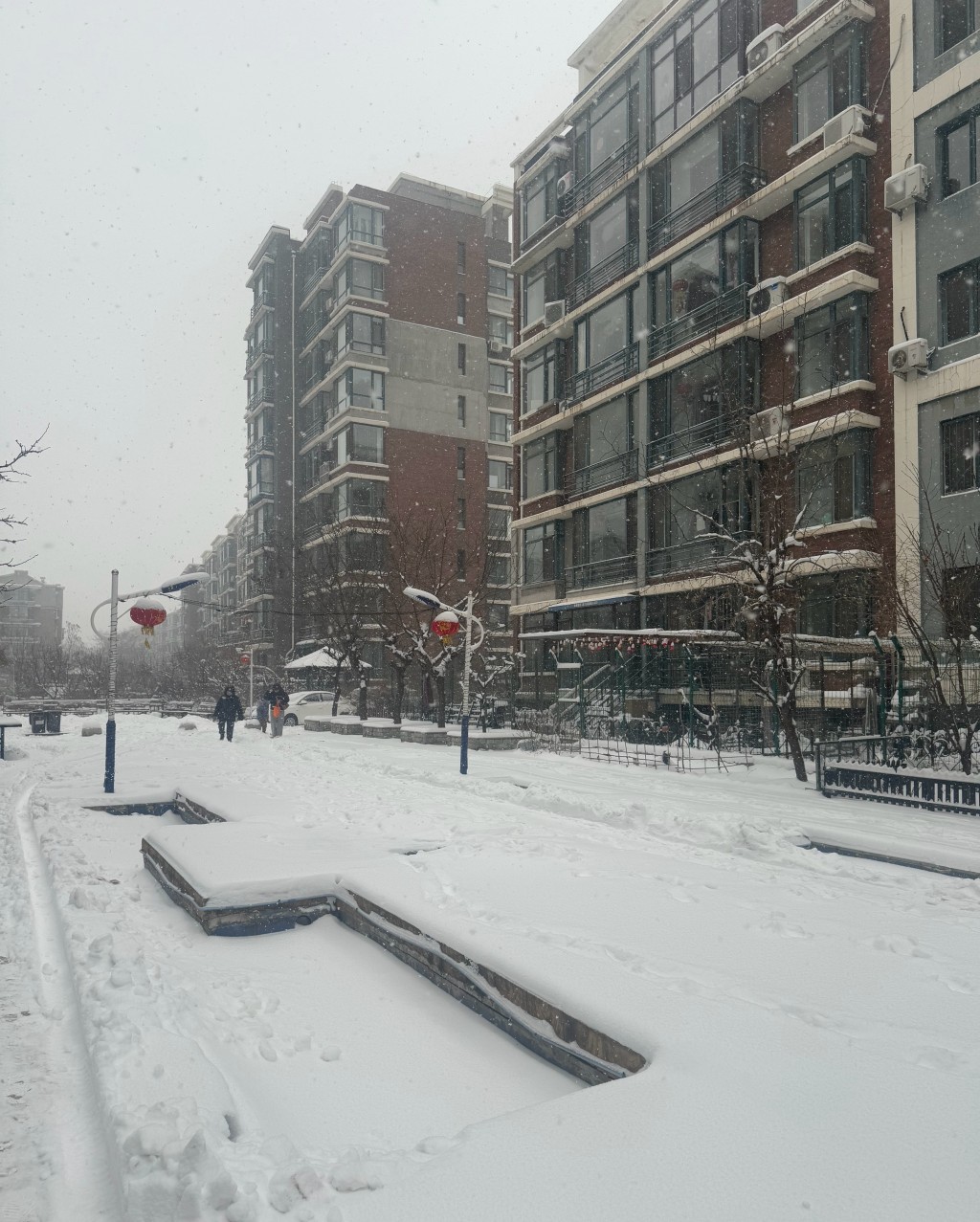 網民分享遼寧各地街頭的雪景。微博 網民分享遼寧各地街頭的雪景。微博