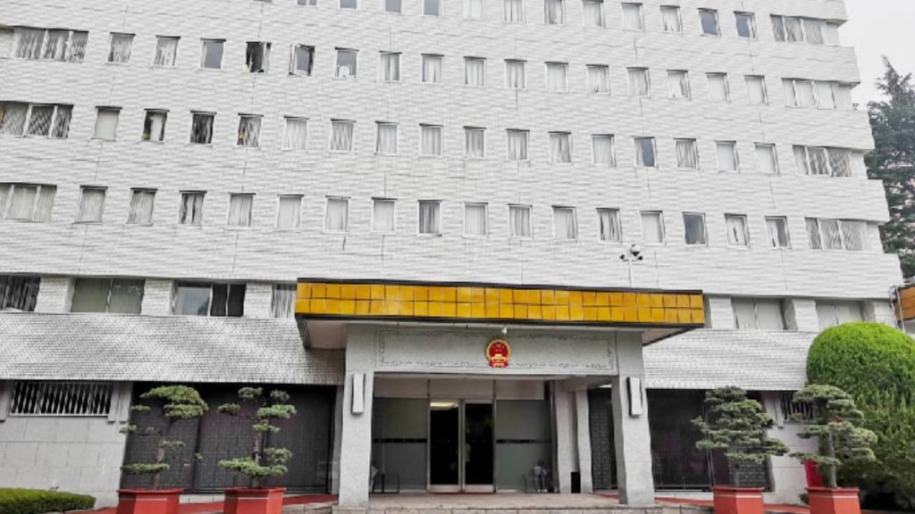 中國駐日大使館提醒中國公民要遵守日本的交通法規。央廣網
