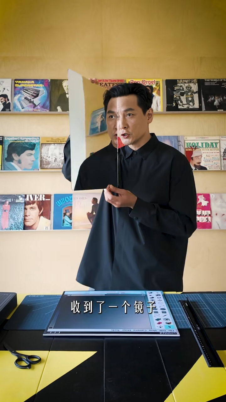 吳彥祖近來暫居上海,於小紅書公開上海巨宅寬敞內貌! 吳彥祖近來暫居上海,於小紅書公開上海巨宅寬敞內貌!