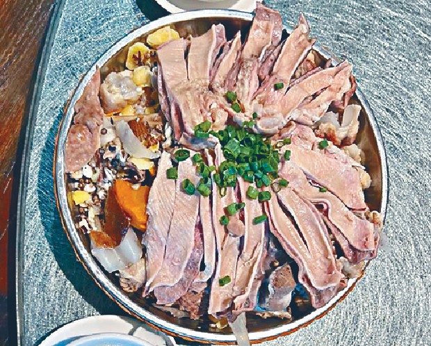 ■「豬肉婆」每年賣60000窩的銀杏胡椒豬肚湯